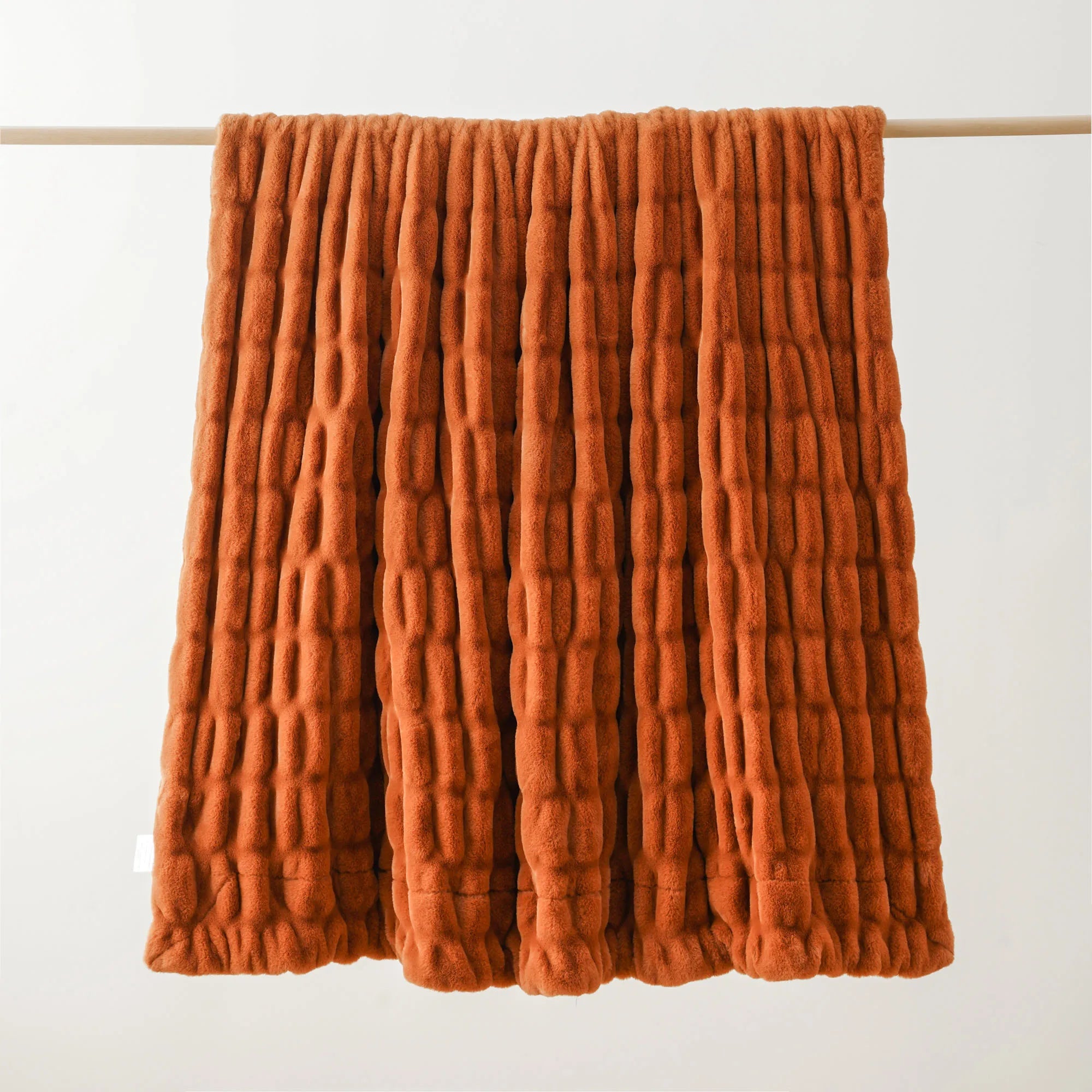 Plaid en Fausse Fourrure Terracotta - Douceur et Chaleur Couverture chambre, Couvertures, Couvertures adulte, linge de lit, Plaid, Salon