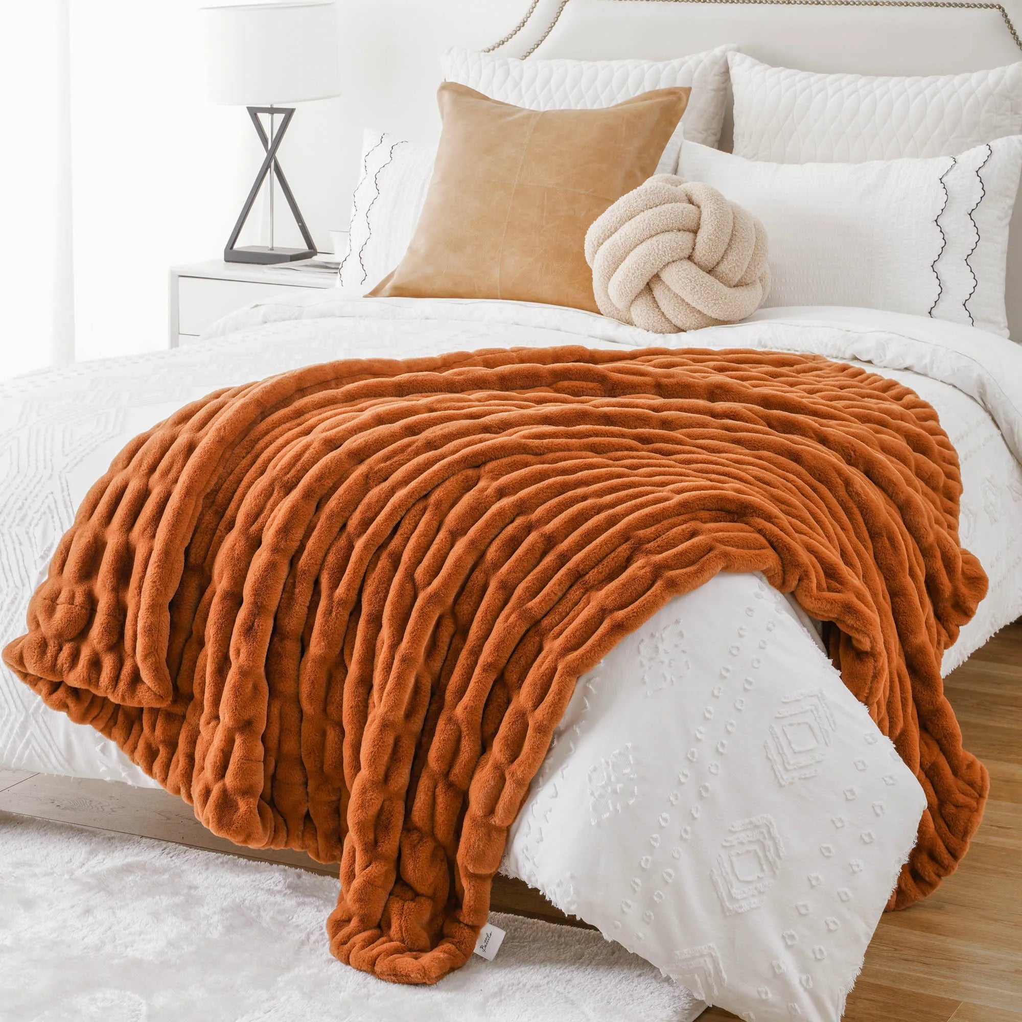 Plaid en Fausse Fourrure Terracotta - Douceur et Chaleur Couverture chambre, Couvertures, Couvertures adulte, linge de lit, Plaid, Salon