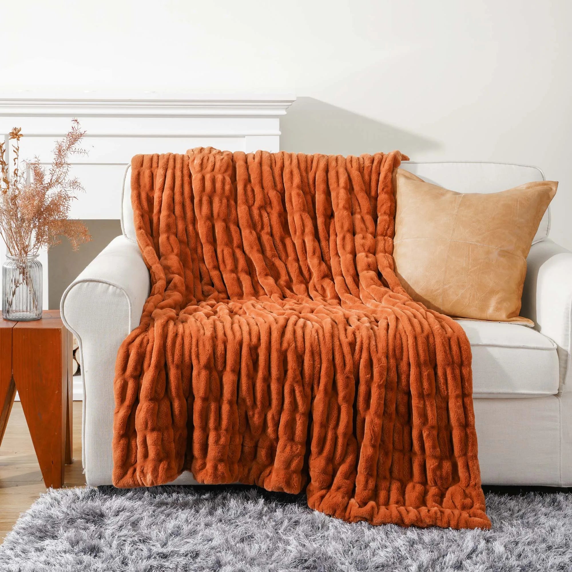 Plaid en Fausse Fourrure Terracotta - Douceur et Chaleur Couverture chambre, Couvertures, Couvertures adulte, linge de lit, Plaid, Salon