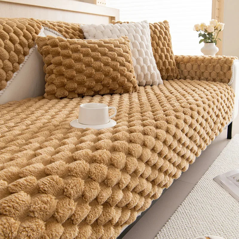 Housse de protection pour sofa en beige caramel, fusion parfaite de fonctionnalité et d'élégance